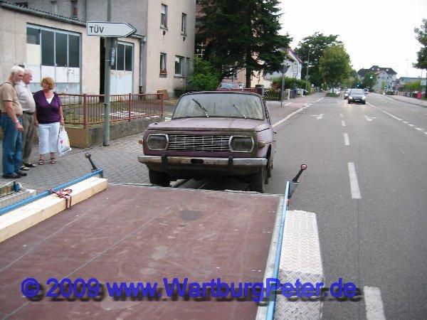 20090825_img_0085.jpg - Vor der ehemaligen Werkstatt ist richtig was los!